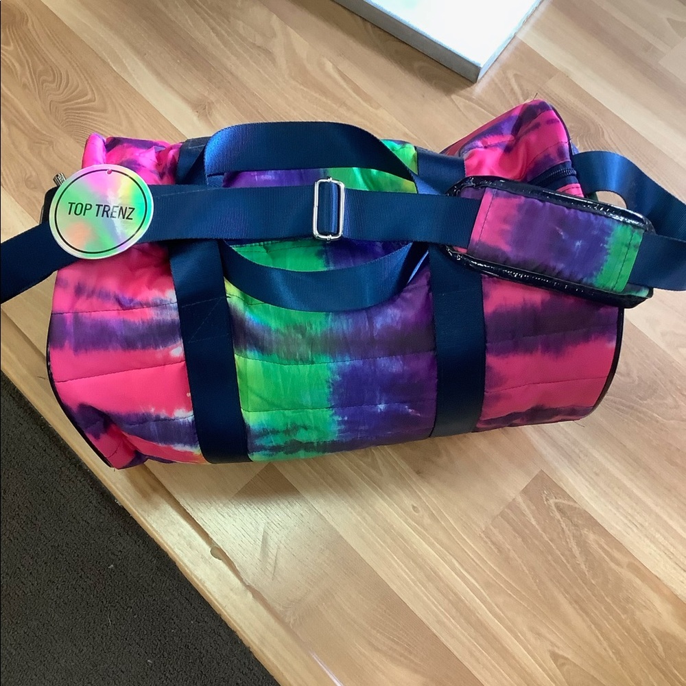 Top Trenz Overnight Duffle